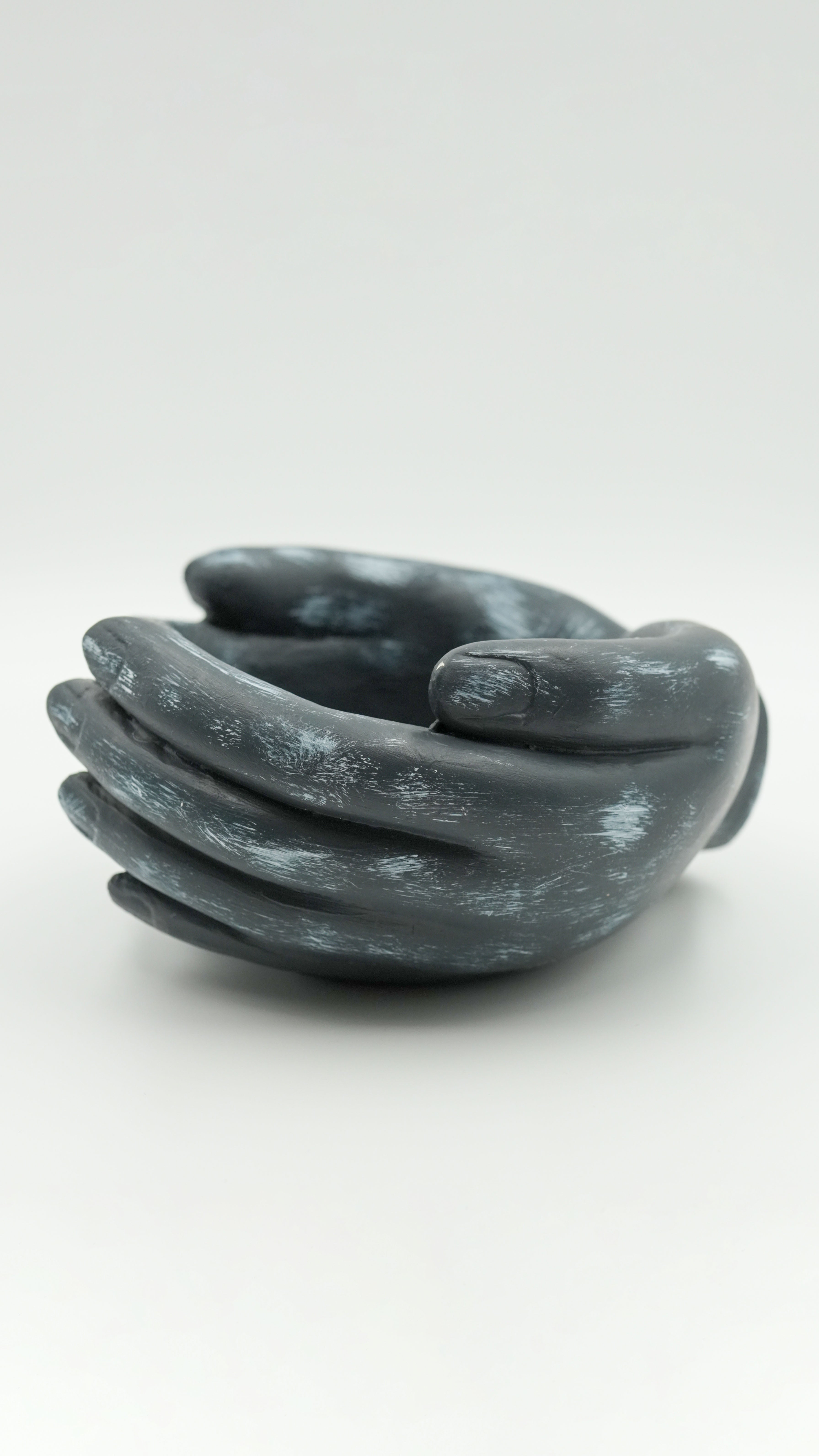 Handra - Black&Silver